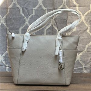 Brand New Michael Kors leather Tote grey gorgeous!